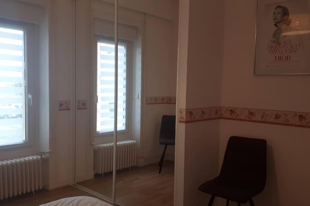 : Appart. Vue Proche Centre Appartement Granville